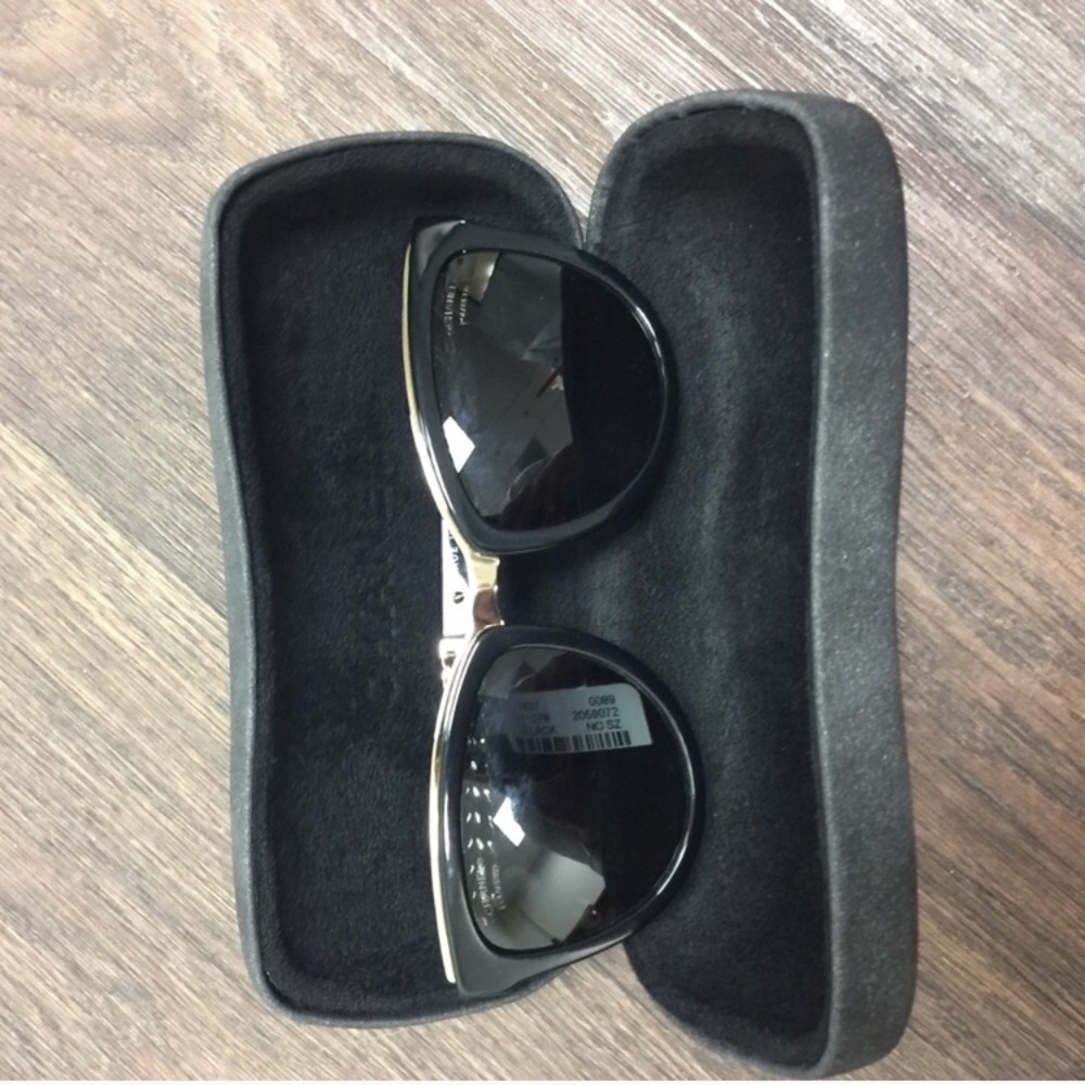 Chanel sunglasses. NWOT.